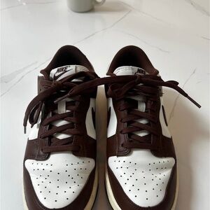 Nike Women's Brown and White dunks
